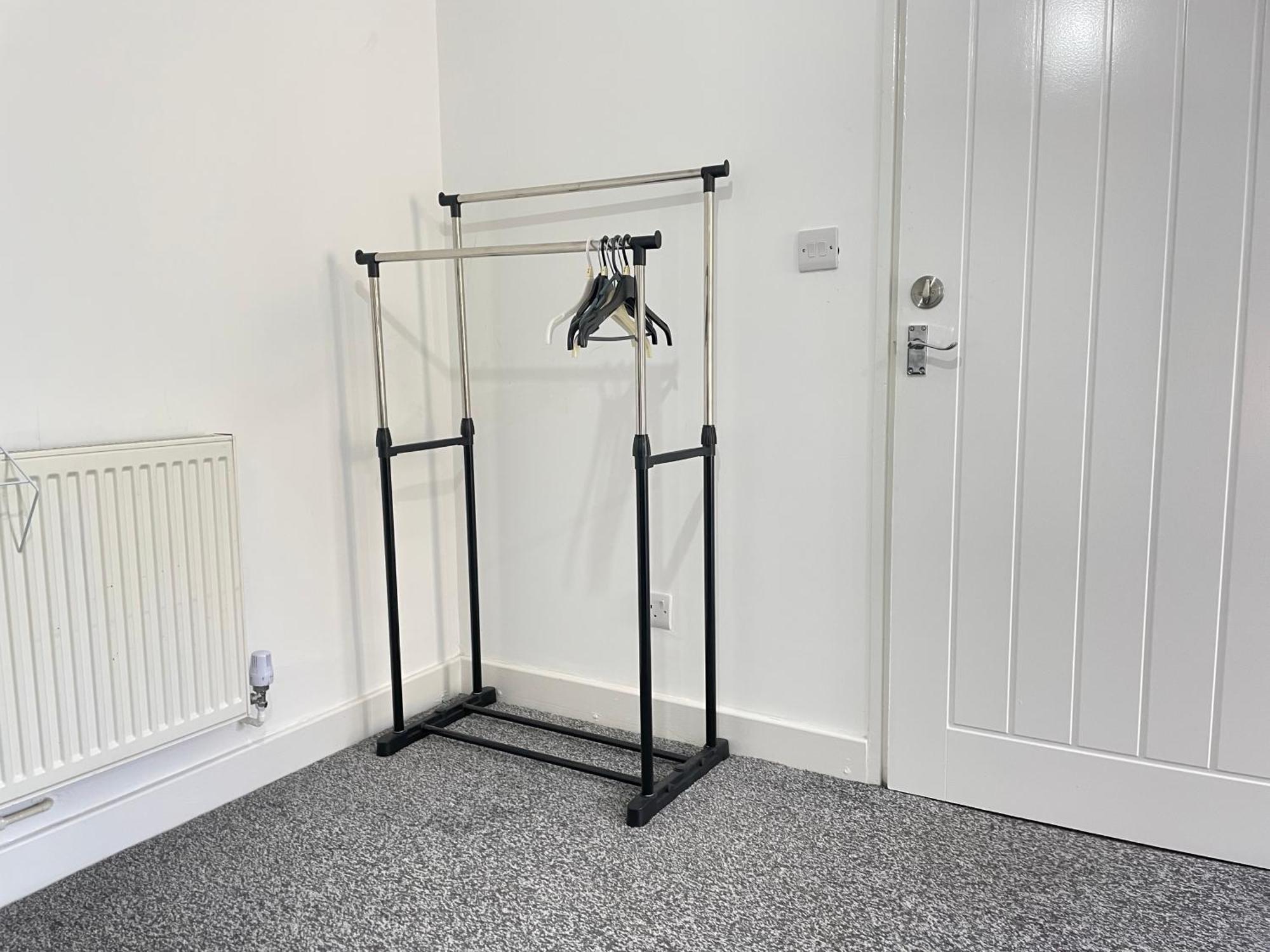 4 Bedroom 2 Bathroom Shared House - Near Bhx And Nec Birmingham Exterior foto